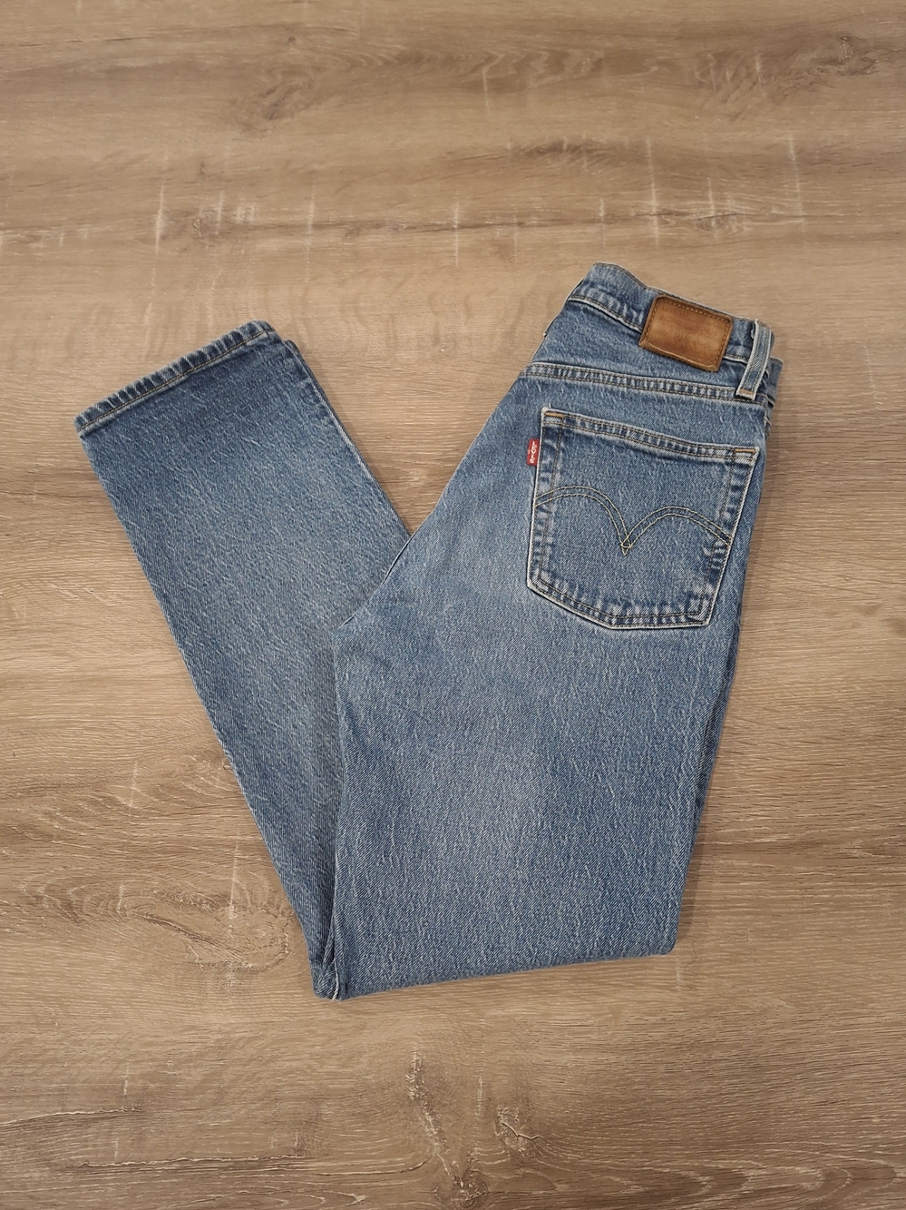 Levi's Premium 501 Original Jeans Women's W26 L28 Medium Wash Straight Leg